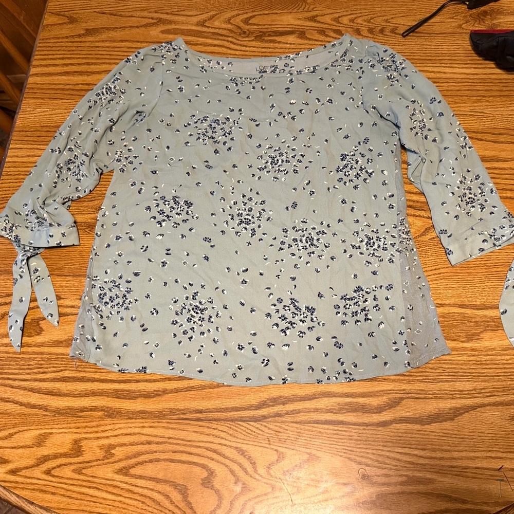 The Loft women’s 3/4 sleeve blouse small